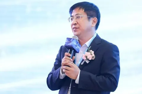 海信配资场景判断:银企旋转门腐败的又一典型,席荣贵被查